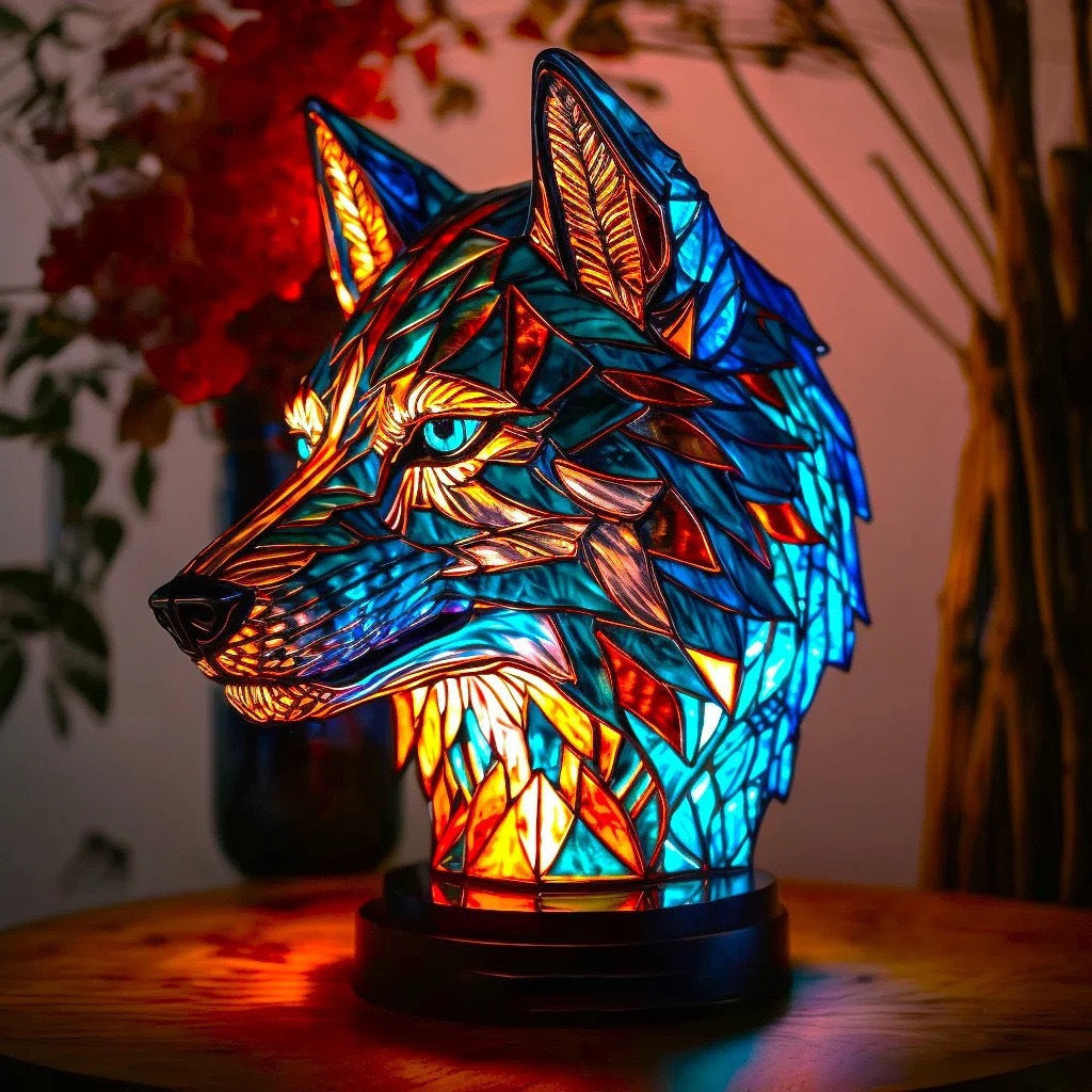 Fifou – Enchanted Wolf Lamp in Vibrant Glass