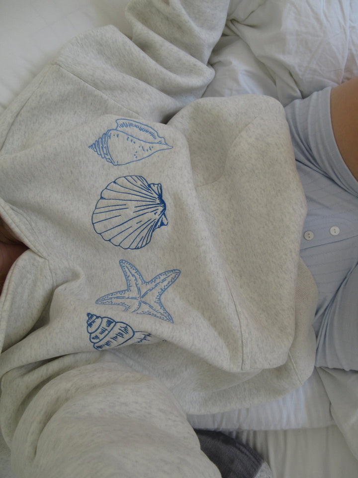 Ocenia | Unisex Shell-Embellished Sweatshirt
