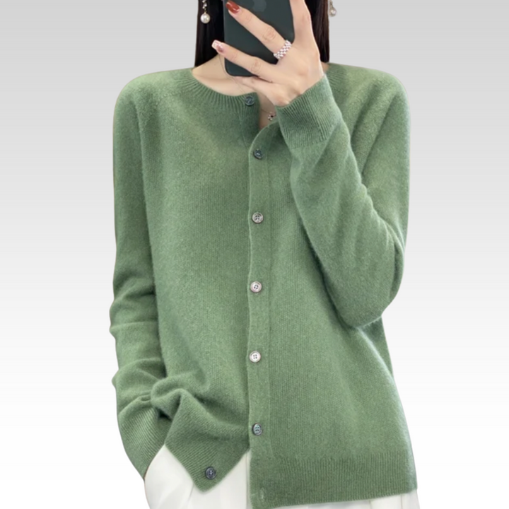 VIVIENNE I Cozy Knit Cardigan for Warmth