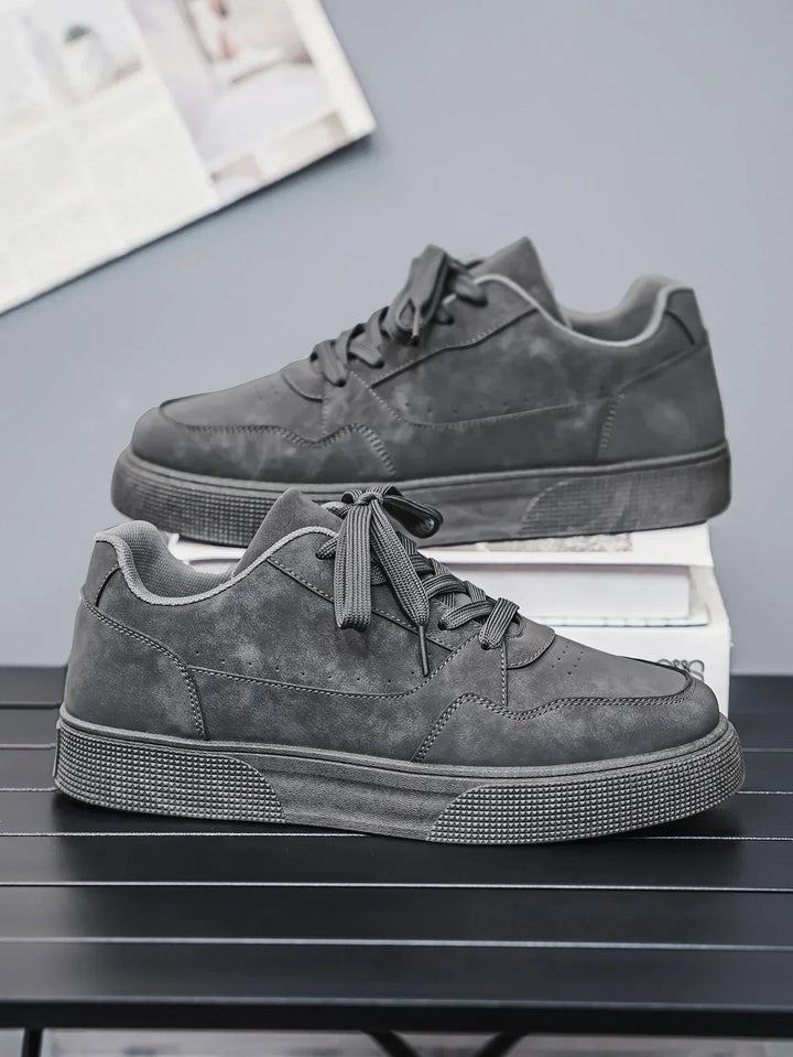 Savona Suede Sneakers